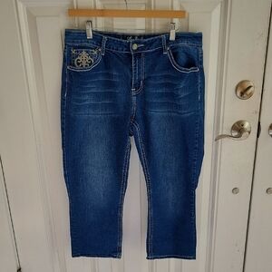 Love Indigo Premium Capri Style Jeans Size 14